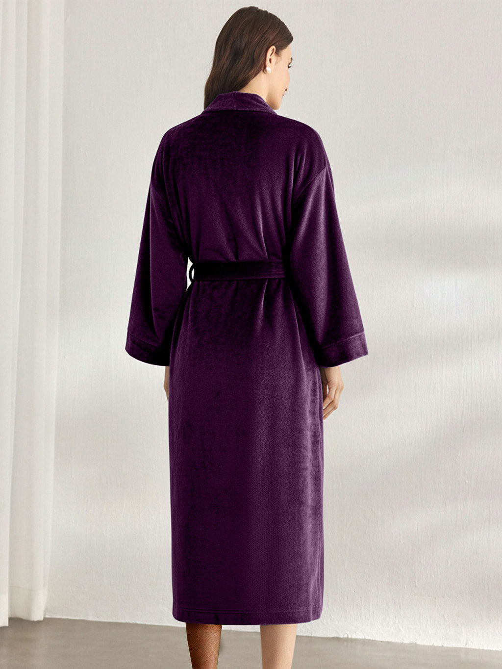 Premium Women's Plush Long Bathrobe - Soft Warm Fleece Robe with Shawl Collar for Spa & Home