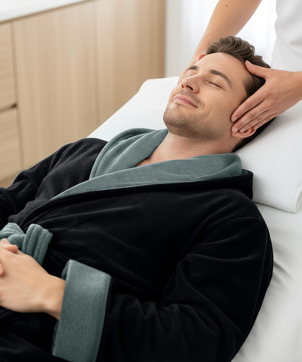 Men’s Fleece Hooded Bathrobe, Super Soft Plush Dressing Gown & Warm Loungewear for Home, Spa & Winter Use