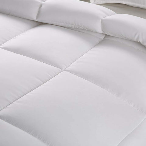 Comforter Razai Ultra Soft Down Alternative Comforter - Plush Siliconized Fiberfill Duvet Insert - Box Stitched All Season Fast Forward
