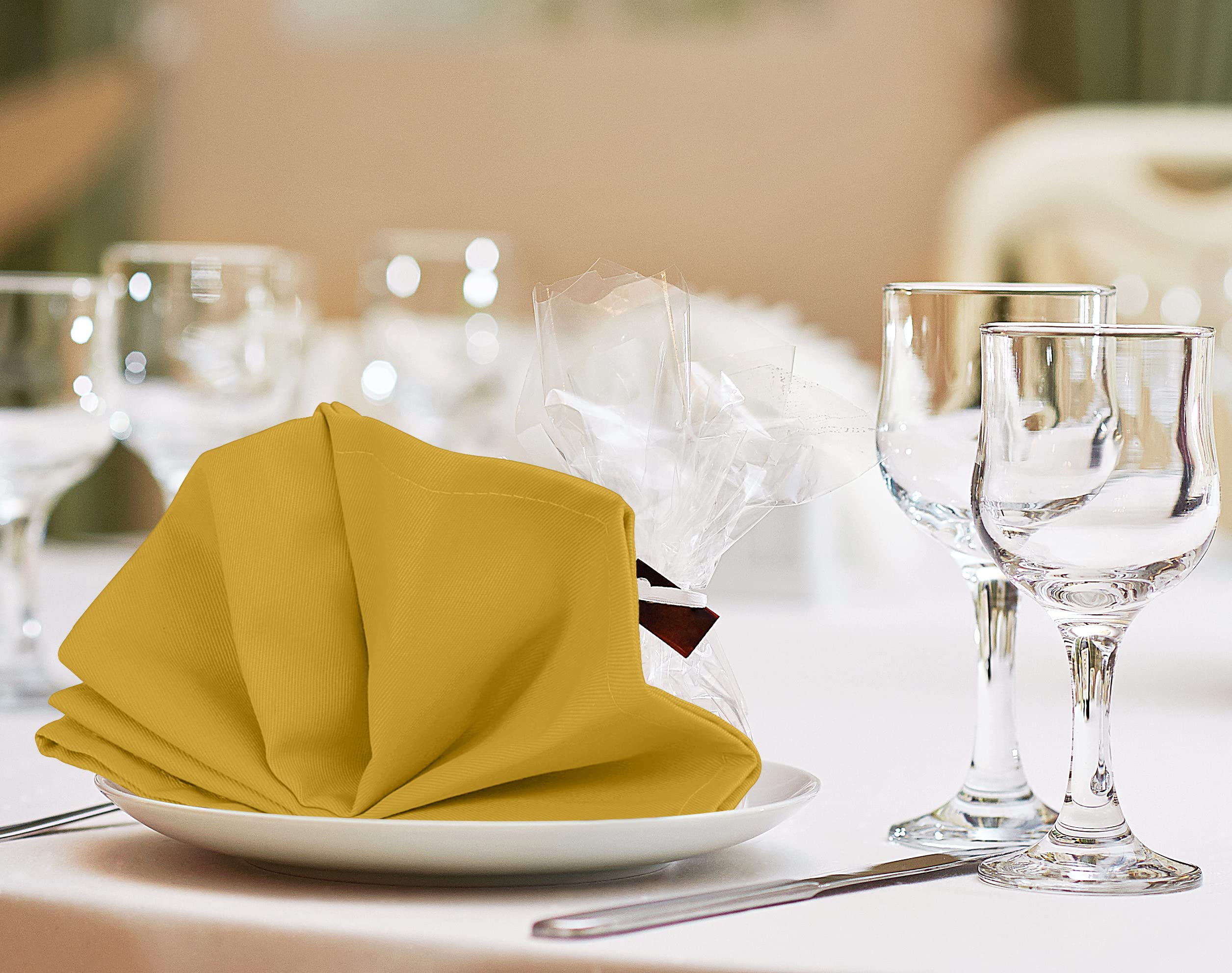 Dinner Napkins 18 by 18 Inches Cotton Blend Soft Durable Napkins Fast Forward