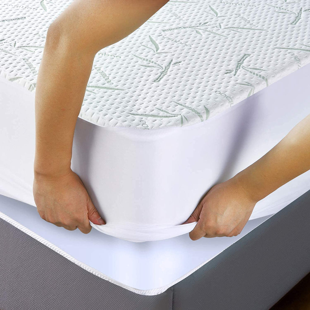 Premium Bamboo Mattress Protector Waterproof Breathable Ultra Soft & Washable Fast Forward